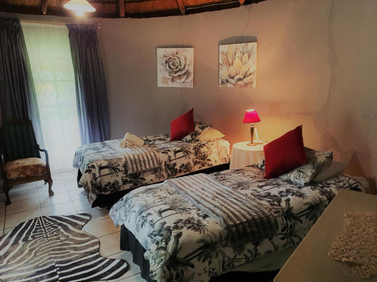 Drakensberg Bush Lodge And Backpackers Winterton Ngoại thất bức ảnh