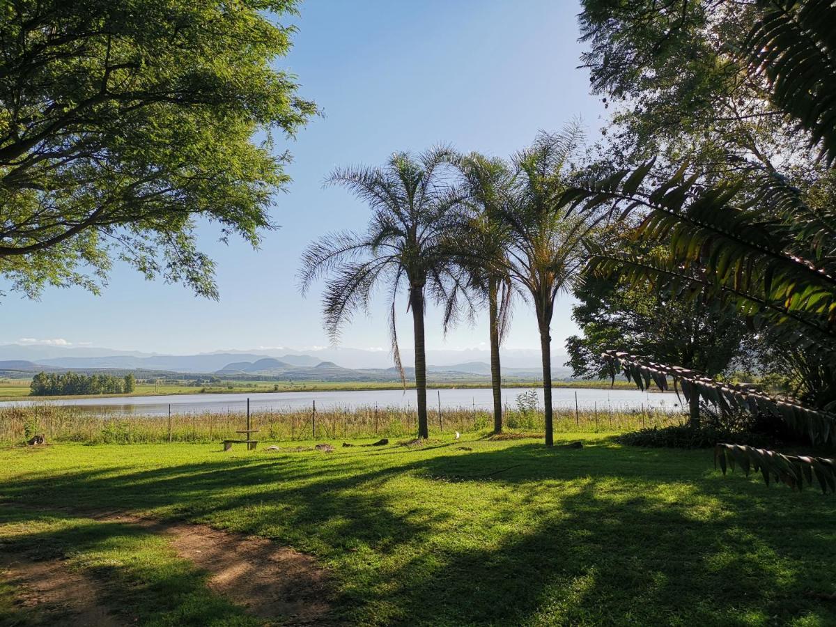 Drakensberg Bush Lodge And Backpackers Winterton Ngoại thất bức ảnh